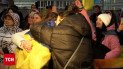 Это стоит увидеть! Обмен после годов плена! Первые встречи и звонки родным!