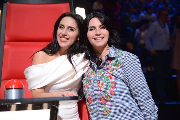 Джамала з сестрою Евеліною / © прес-служба каналу "1+1"