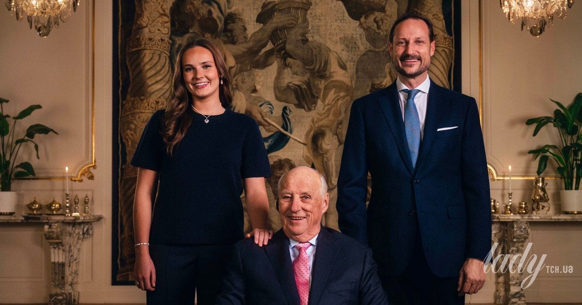 Принцеса Інгрід Олександра, кронпринц Гокон, король Гаральд V