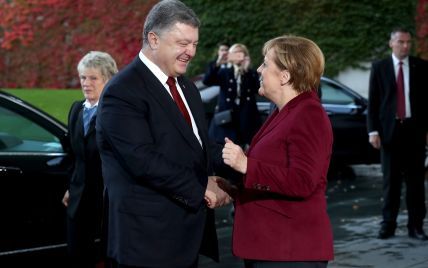 Безвиз для украинцев и продление санкций против РФ. О чем Порошенко говорил с Меркель