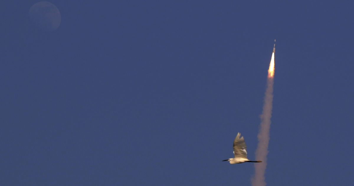 Индия запустила в космос спутник-разведчик