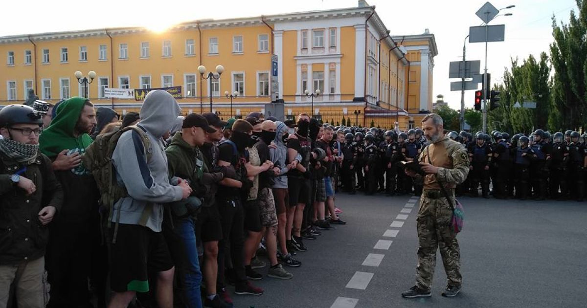с14 побиті_1 / © Facebook/Сергій Мазур