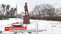Вокруг памятника комсомольцам в Вышгороде возник конфликт: местные против его сноса