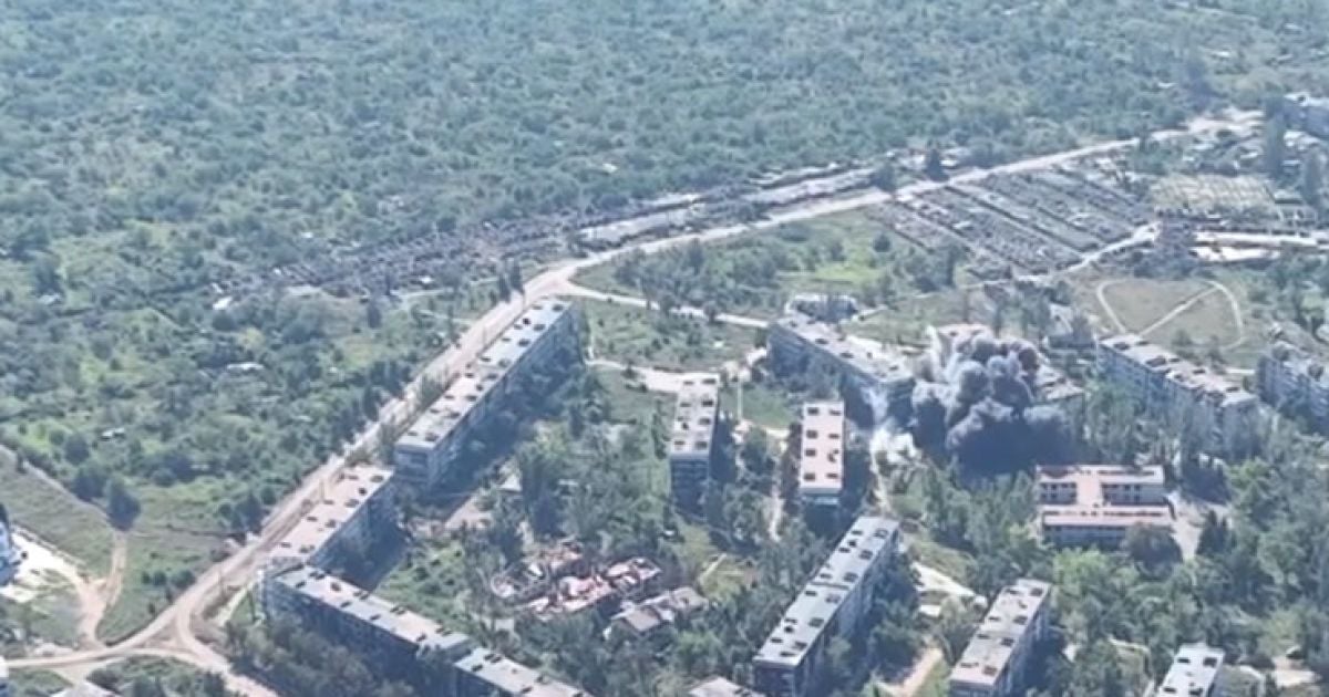 Удар по ворожому командному пункту у Соледарі. ФОТО: скрин із відео