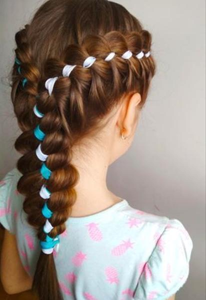 Прически для девочек / © instagram.com/hairstyles_maryna