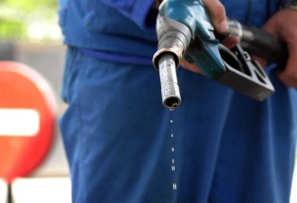 Дизпалива в Україні вистачить до кінця березня — в Reuters дали прогноз на квітень