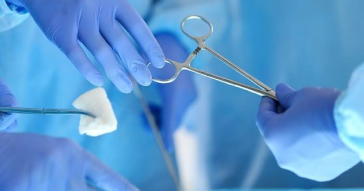 Провів операцію так, що довелося видаляти матку: у Києві судитимуть акушера-гінеколога