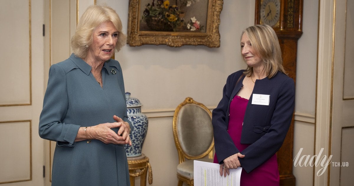 Королева Камилла