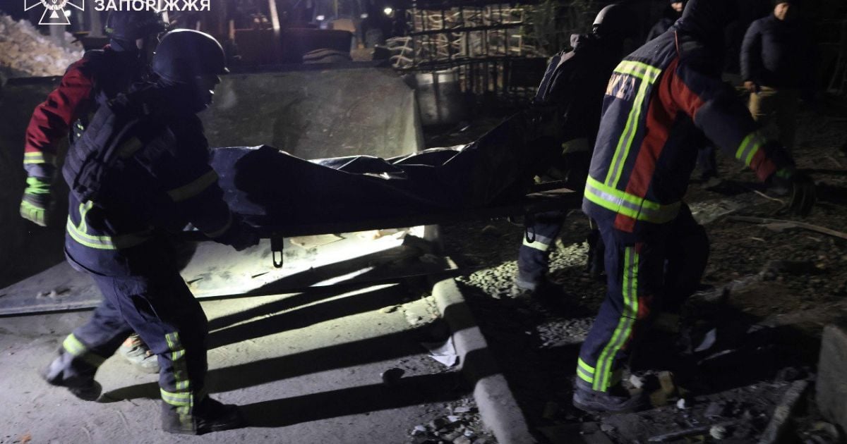 Под завалами в Запорожье нашли погибшего мужчину