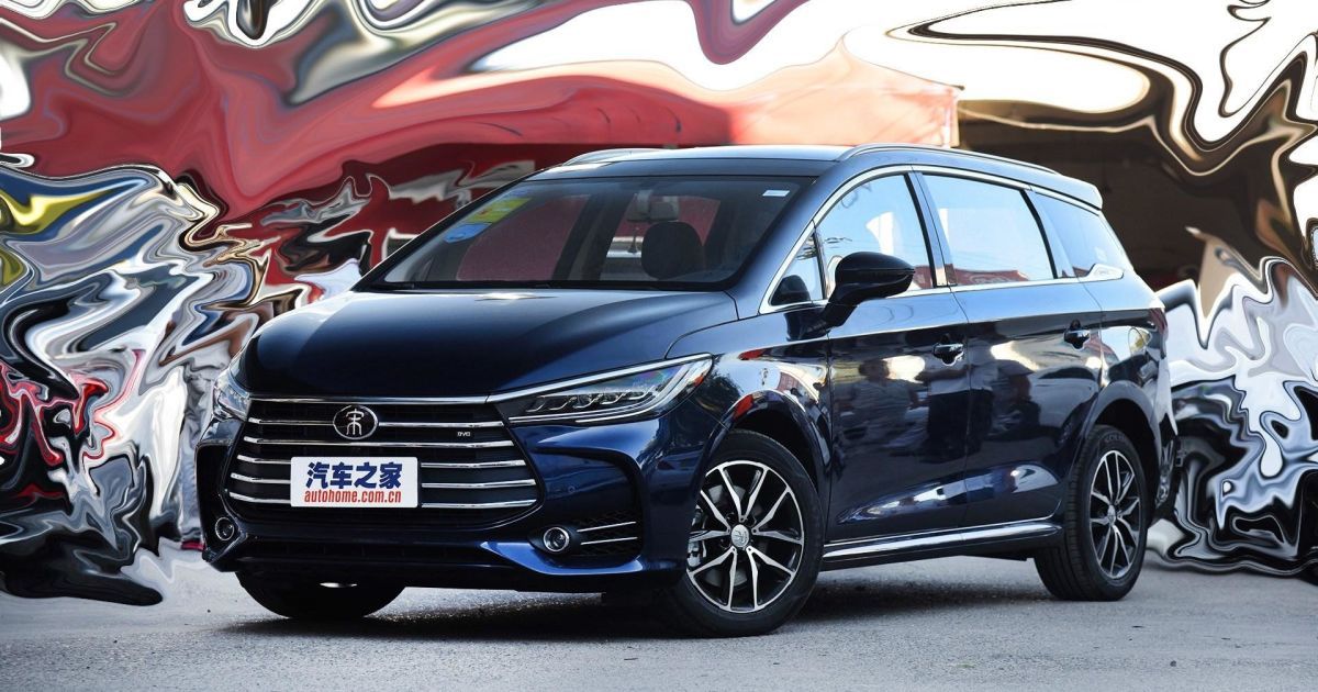 BYD представил новый минивэн Song Max