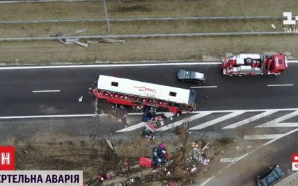 "Автобус почало кидати праворуч і ліворуч": постраждалі в Польщі українці розповіли про момент ДТП