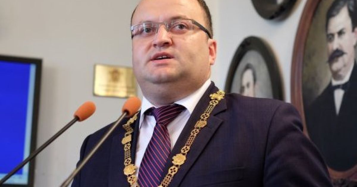 Чинний мер Чернівців Олексій Каспрук набрав найбільше голосів на виборах