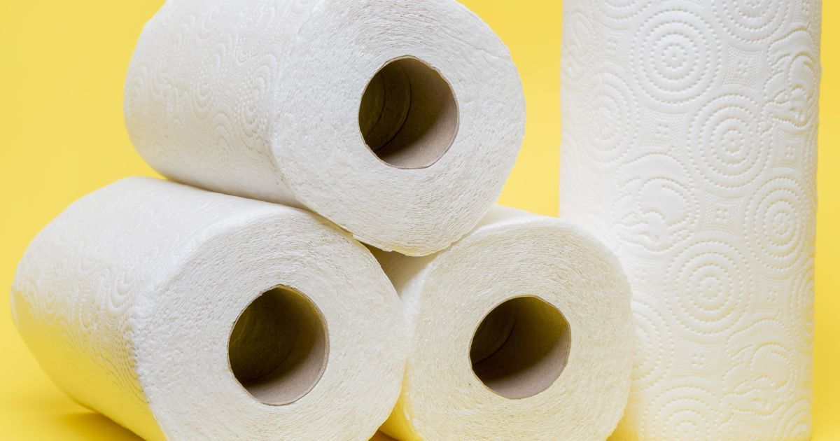 Що не можна витирати паперовими рушниками