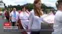 Новости Украины: в Чернигове развернули самый большой рушник страны
