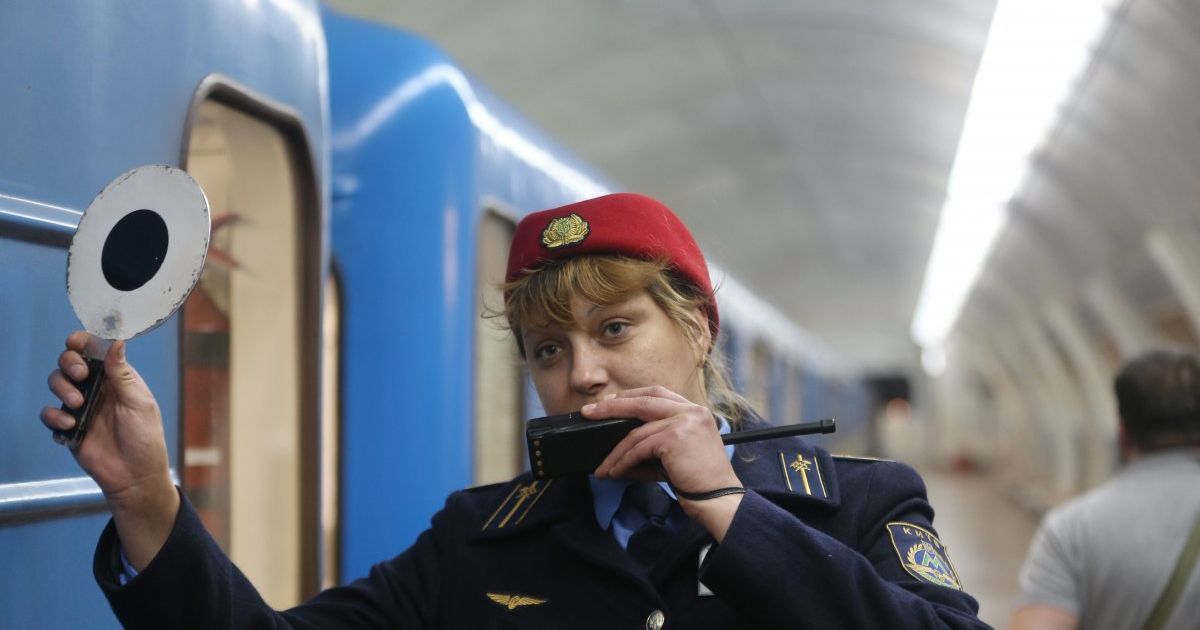У Києві стався технічний збій у метро, декілька станцій не працюють