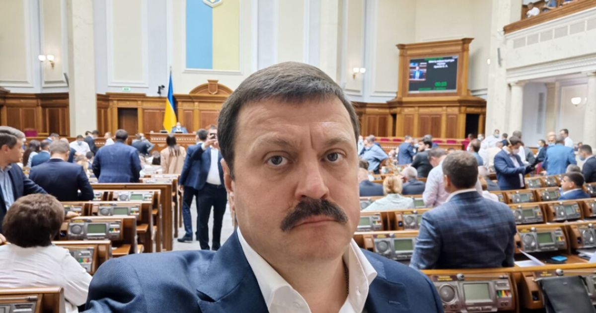 Екснардеп Андрій Деркач претендує на місце в Раді Федерації РФ