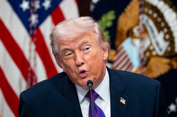 Зворотний відлік для Тегерана: Трамп заінтригував заявою про переговори