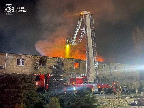 Последствия атаки на Киев 16 апреля / © ГУ ГСЧС в Киеве