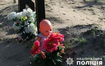 "Людочка только научилась говорить": в Лимане россияне убили 1-летнюю девочку и три поколения ее семьи
