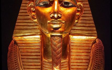 "Проклятие фараонов реально": археолог открыл древнеегипетскую гробницу и был шокирован увиденным