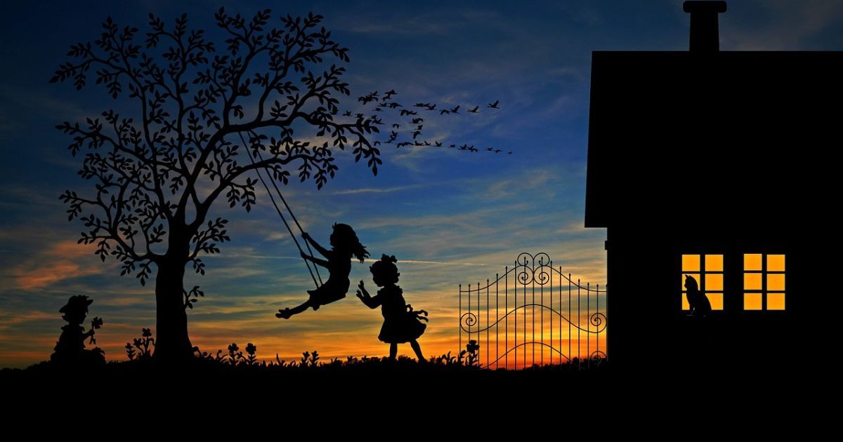 Згідно із скандальним законопроєктом, податок мали б сплачували усі українці від 21 до 58 років, хто має менше трьох дітей