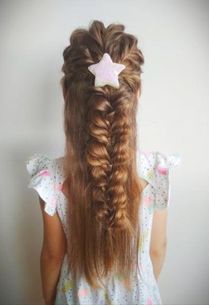 Прически для девочек / © instagram.com/hairstyles_maryna