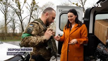 З продажу золотої медалі на благодійному аукціоні закупили амуніцію для військових