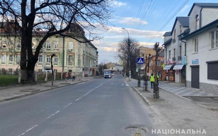 Во Львовской области автомобиль на переходе сбил 25-летнюю девушку: водитель был пьян (фото)