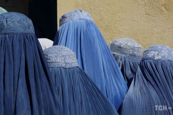 © Associated Press