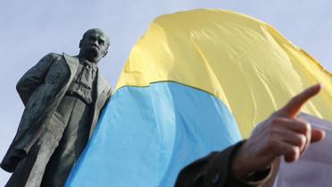 У центрі Києва перекрили вулиці та скасували зупинки громадського транспорту