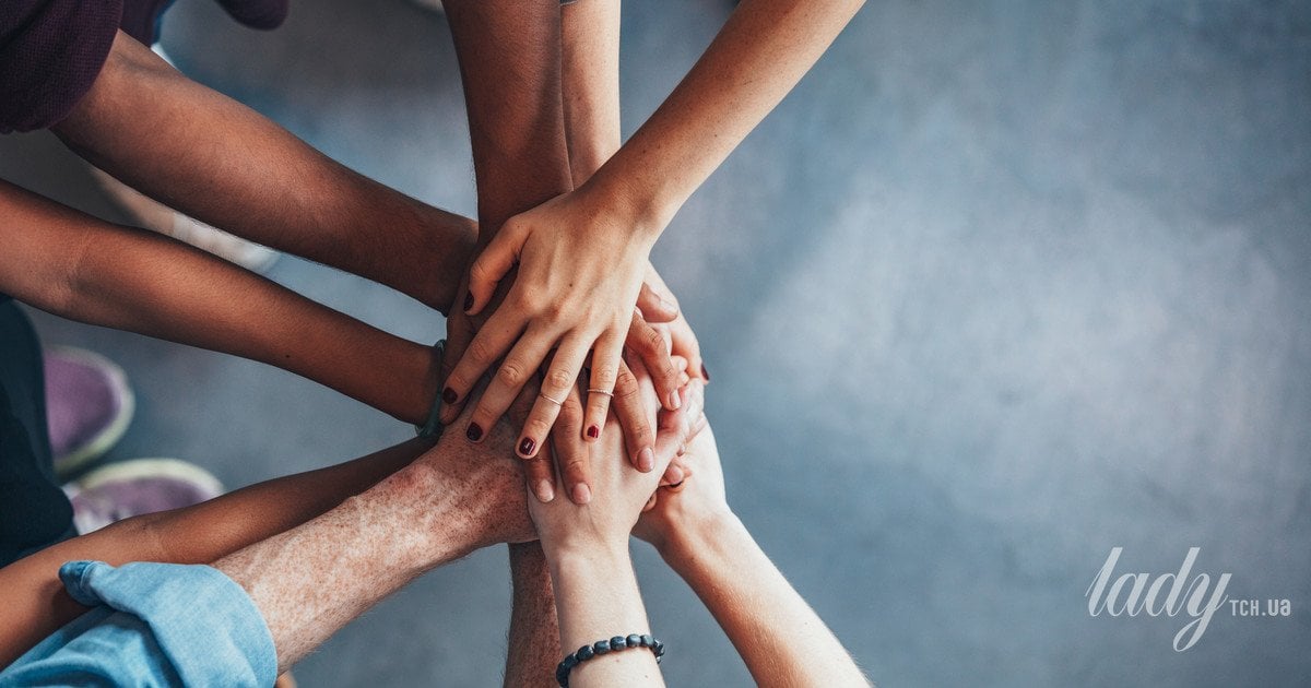 Флешмоб, який об’єднує: як українки створили велику онлайн-спільноту жіночої підтримки