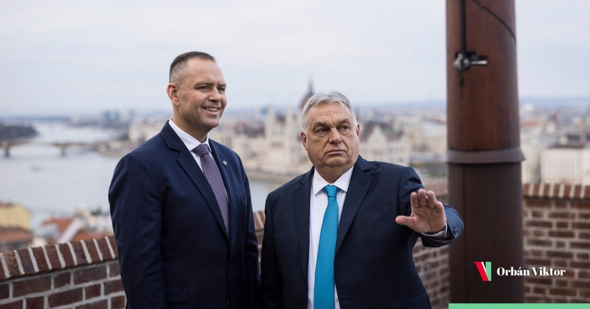 Кароль Навроцький та Віктор Орбан