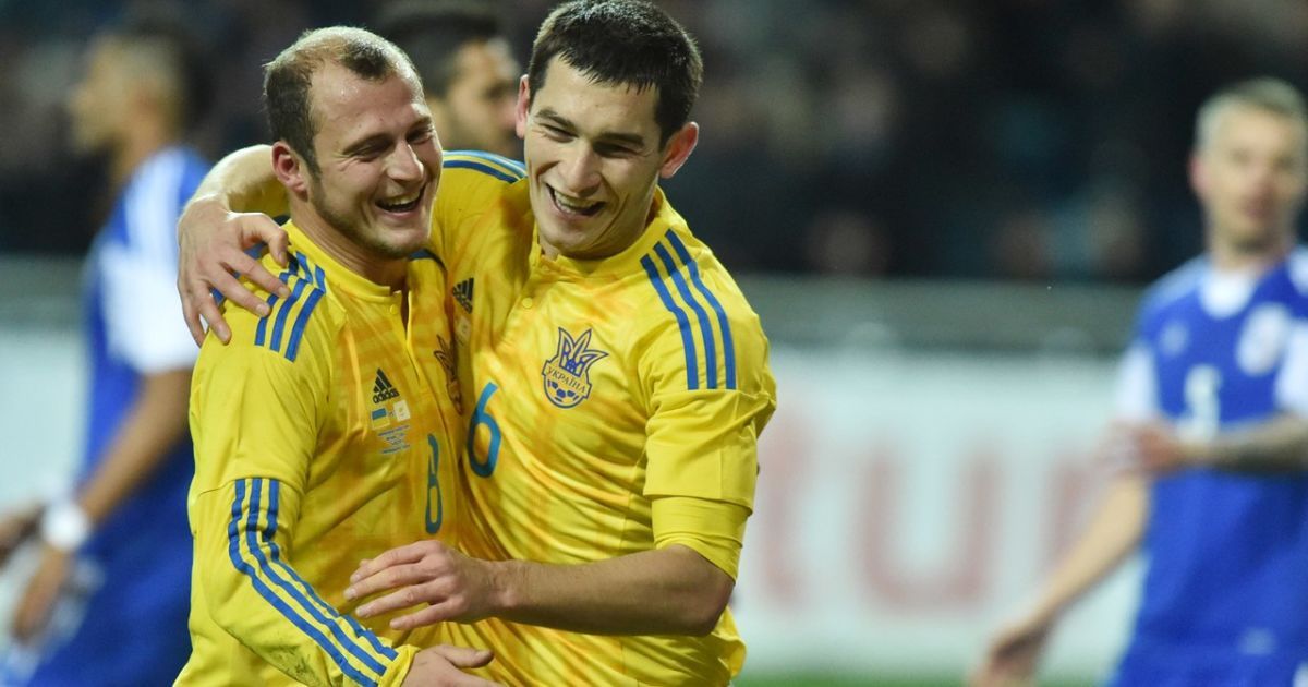 Зозуля и Степаненко после гола