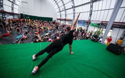XVII фітнес-конвенція Nike та ТМ "Моршинська" об'єднали людей, які прагнуть бути у формі