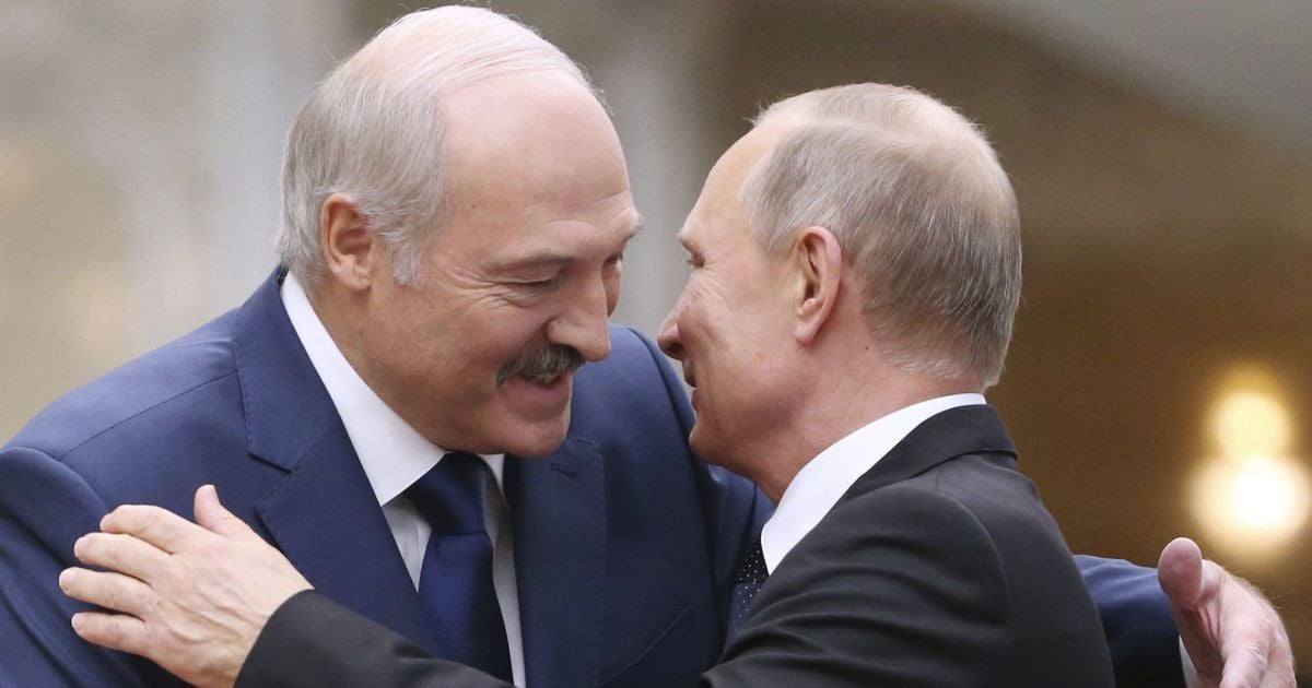 "Как только Путин скажет": Лукашенко готов признать аннексированный Крым "российским"