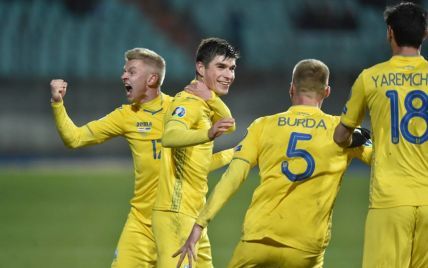 Україна піднялася у рейтингу найкращих футбольних команд світу