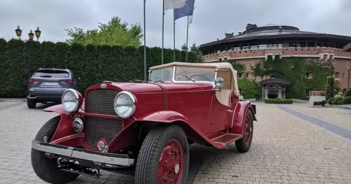 Раритетний Opel 1932 року продають в Україні за 30 тисяч євро
