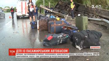 ДТП з автобусом на Вінниччині: у лікарні залишаються четверо людей