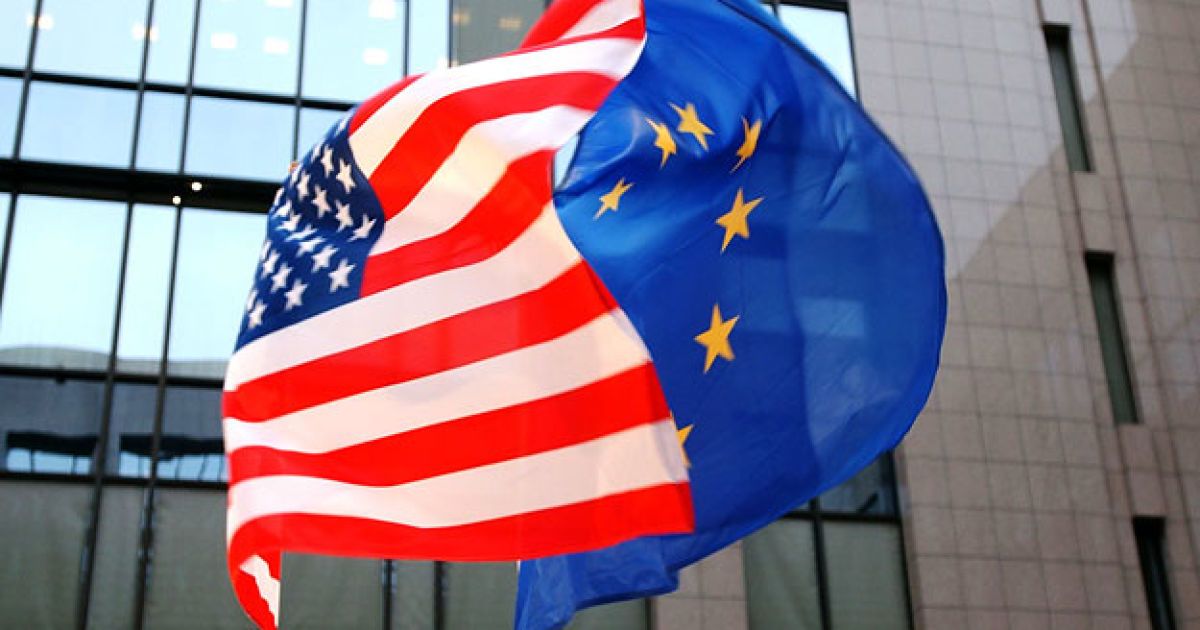 Франція виступила проти історичної торговельної угоди США-ЄС