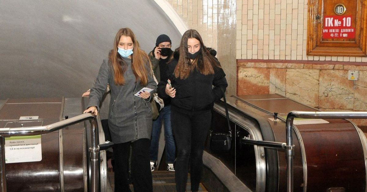 Стало відомо, скільки людей інфікувалися коронавірусом у Києві – дані за 18 листопада