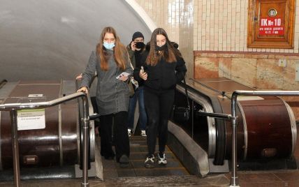 От микроволновки до газонокосилки: какие вещи теряли пассажиры в киевском метро в 2020 году