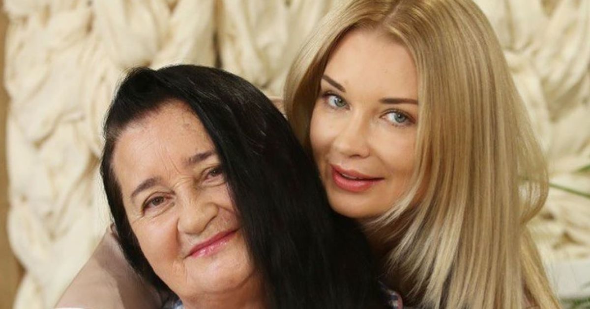 Лідія Таран показала маму-іменинницю  та розповіла, як її косу хотіли виміняти на авто