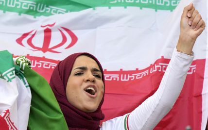ЧС-2022: Іран поскаржився на США до ФІФА через "неповагу до державного прапора" – що трапилося