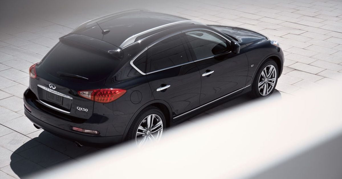 Infiniti покажет обновленный QX50 в Нью-Йорке