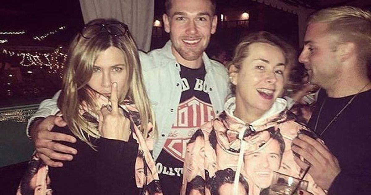 Ювілей Орландо Блума: Еністон з чоловіком, торт-сова та сюрприз від Кеті Перрі