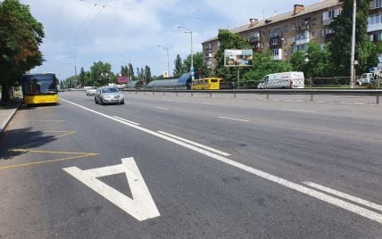В Киеве проложат отдельные полосы для автобусов и троллейбусов: где именно