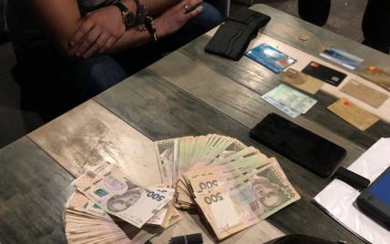 В Харькове на взятке в 50 тысяч гривен поймали руководителя следственного отдела