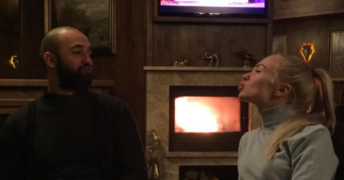 Жена Черновского путешествует с мужем / © Instargam/dasha_dasha_ch