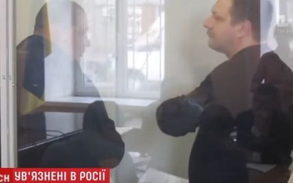 Суд оставил в СИЗО вербовщиков, из-за которых в России украинских заробитчан сажают за наркокурьерство