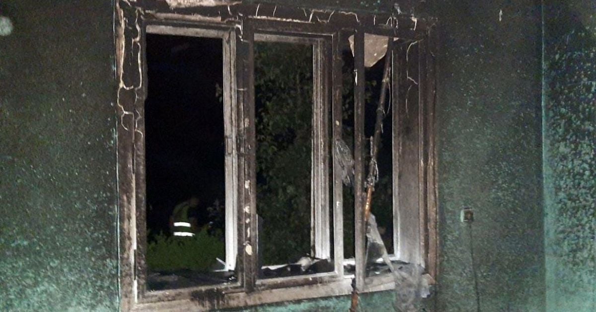 "Ділили спадщину": на Буковині чоловік підпалив будинок рідної сестри, у якому перебувала 4-річна дитина